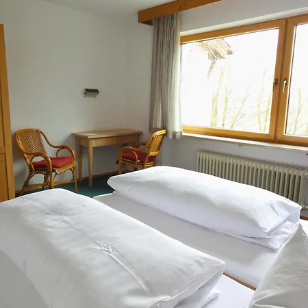 Humboldt-haus Guest house 2*